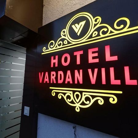 Vardan Villa Udaipur Buitenkant foto